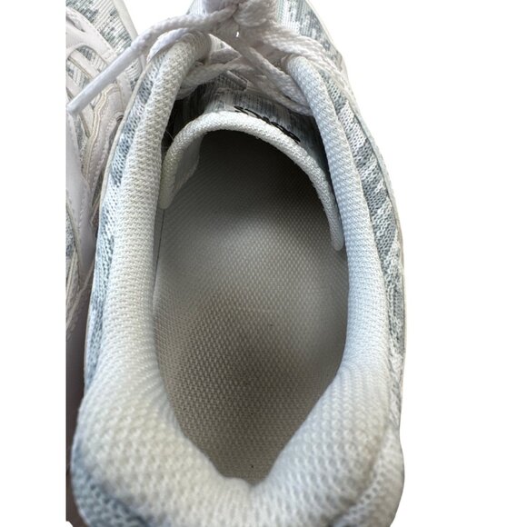 Asics Gel-saga White & Gray Running Shoes Size 11 SKU 7383 - Picture 11 of 12